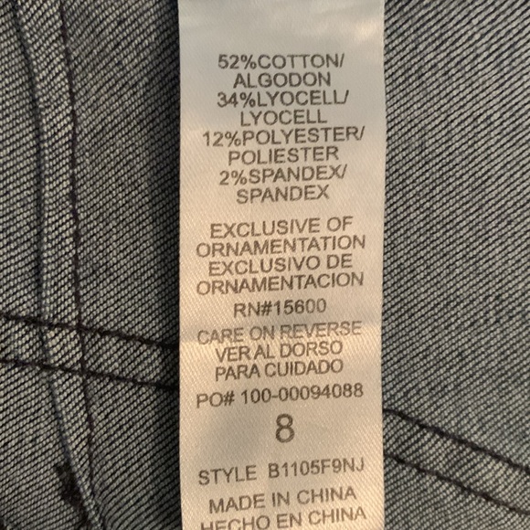 Democracy Jeans - Picture 4 of 7